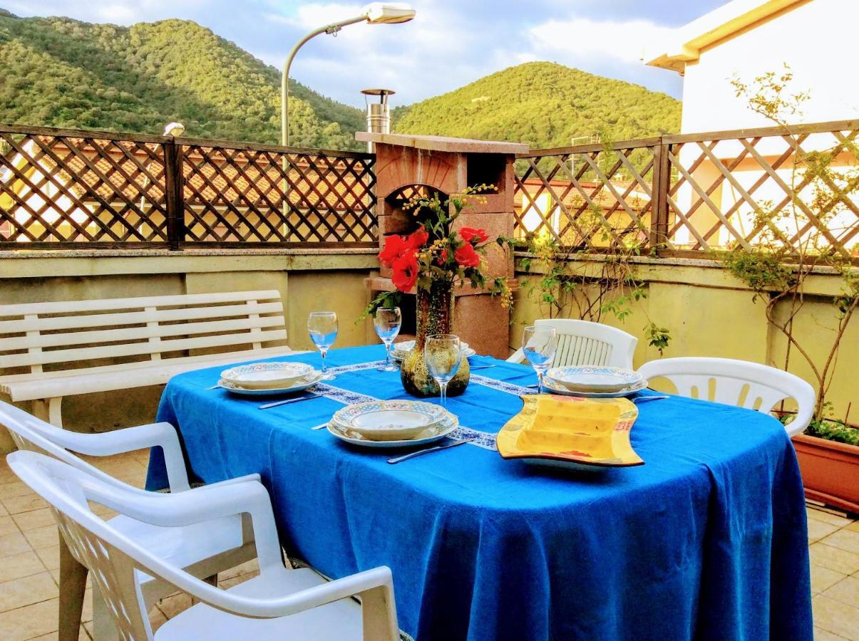 Casa Vacanze Sole E Mare Teulada Exteriör bild