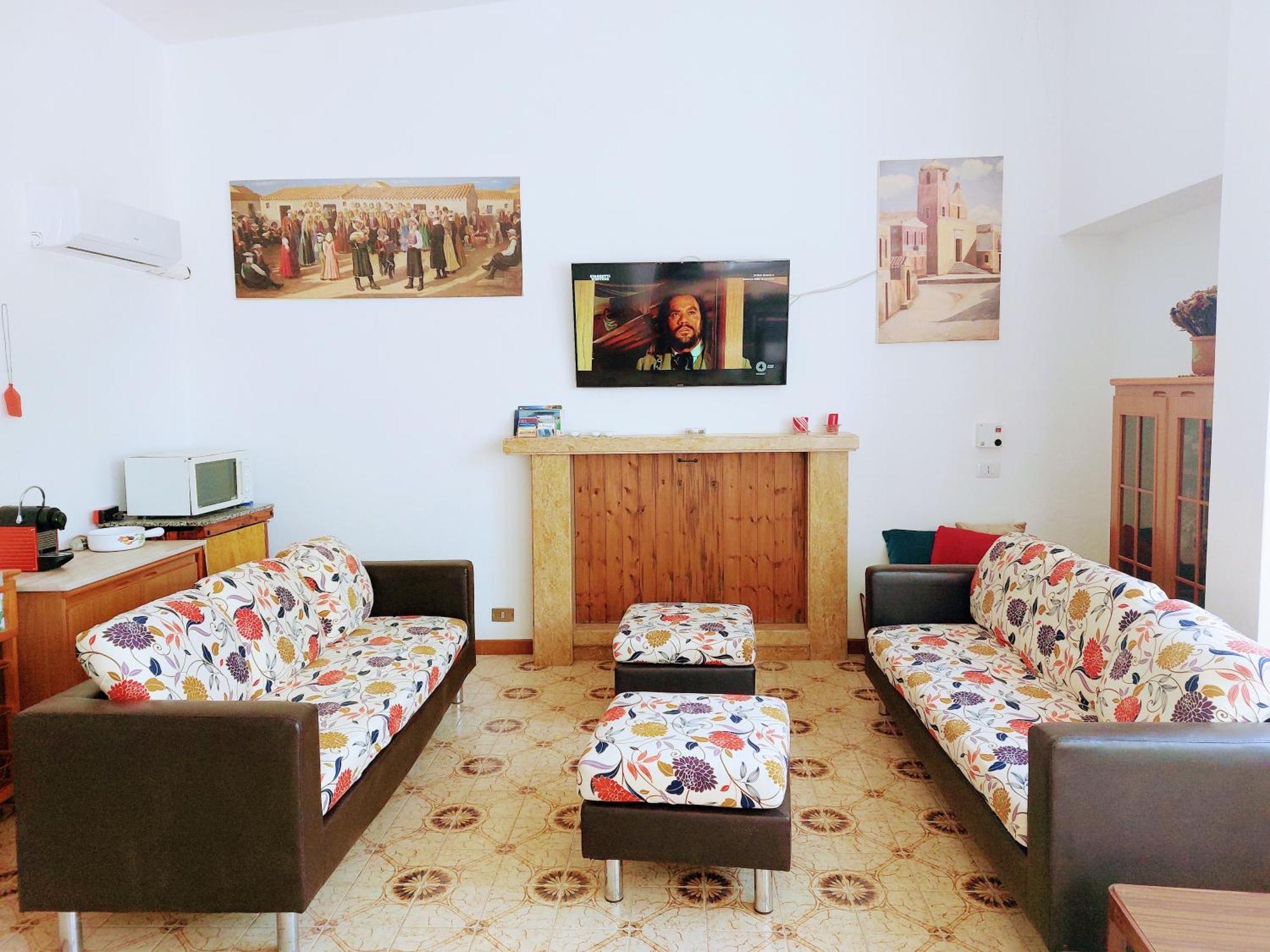Casa Vacanze Sole E Mare Teulada Exteriör bild